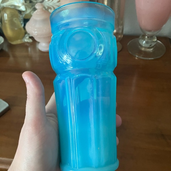 Pair Wheaton Glass Blue Opalescent Glass Bullseye 16 oz. Tumblers 6 3/4" - Picture 7 of 8